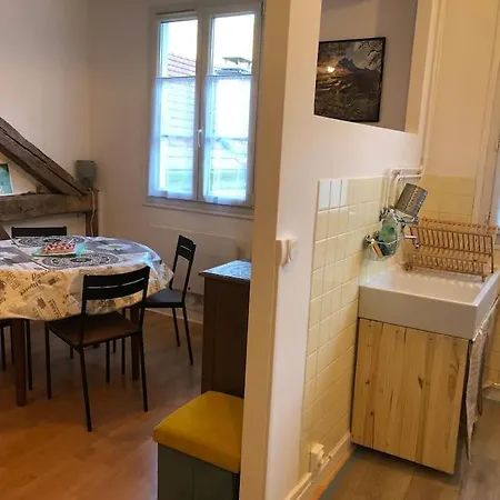 Lumineux Et Renove Dans Les Pyrenees Apartment Eaux-Bonnes