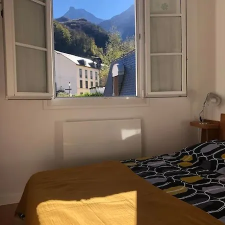 Apartment Lumineux Et Renove Dans Les Pyrenees
