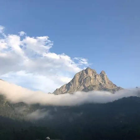 Lumineux Et Renove Dans Les Pyrenees Apartment *