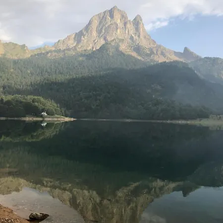 Lumineux Et Renove Dans Les Pyrenees * Eaux-Bonnes
